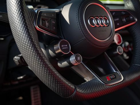 Certified 2023 Audi R8 V10 performance AWD/4WD image 44