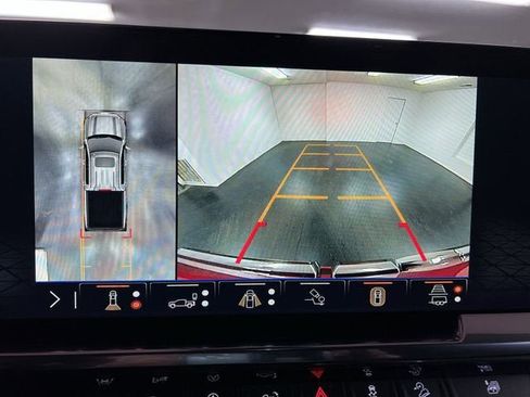 New 2026 GMC Sierra 1500 Elevation w/ Elevation Premium Package AWD/4WD image 15