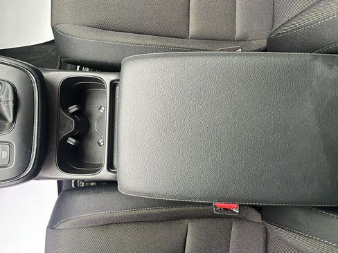 Used 2024 Honda CR-V LX image 22