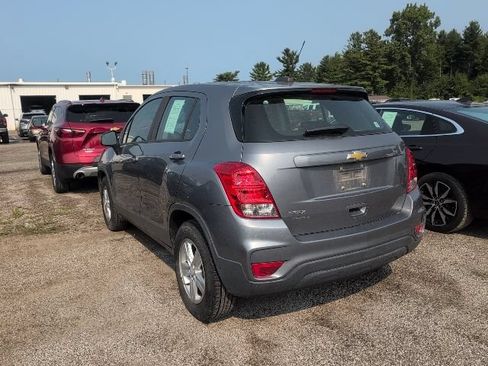 Used 2020 Chevrolet Trax LS FWD image 6