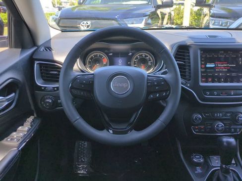 Used 2023 Jeep Cherokee Altitude Lux AWD/4WD image 15