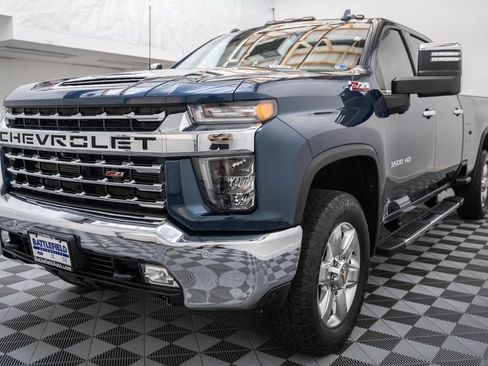 Used 2021 Chevrolet Silverado 3500 LTZ w/ LTZ Premium Package AWD/4WD image 3