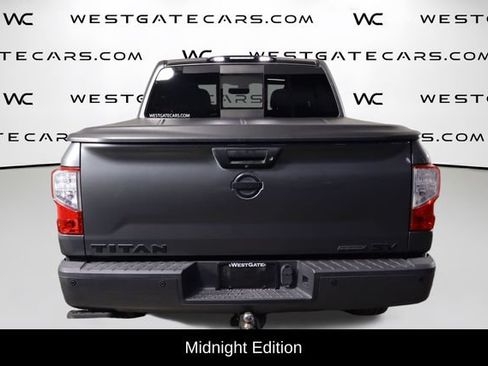 Used 2019 Nissan Titan SV w/ SV Convenience Package RWD image 4