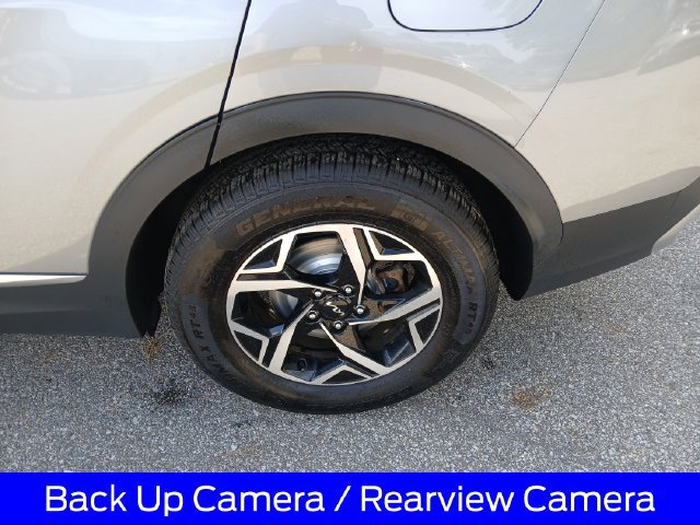 Used 2023 Kia Sportage LX AWD/4WD image 5