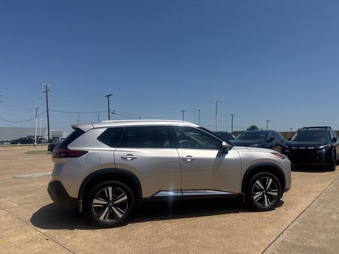 Used 2021 Nissan Rogue SL FWD image 21