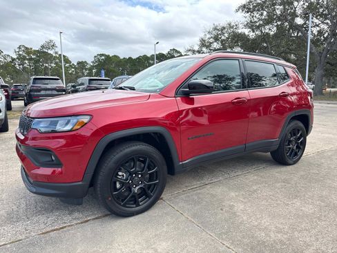 New 2026 Jeep Compass Latitude image 7