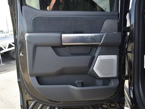 Used 2025 Ford F250 Platinum AWD/4WD image 20