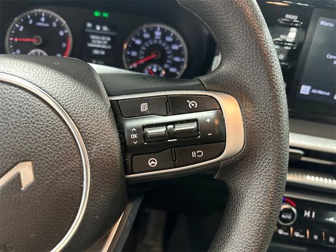 Used 2023 Kia K5 LXS image 30