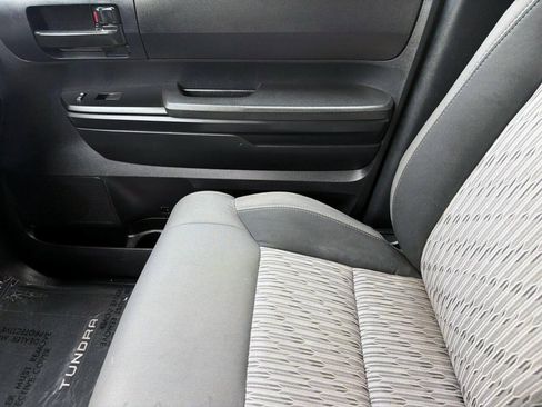Used 2014 Toyota Tundra SR AWD/4WD image 19