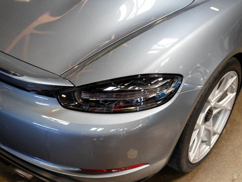 Used 2025 Porsche 718 Boxster Spyder RS image 36