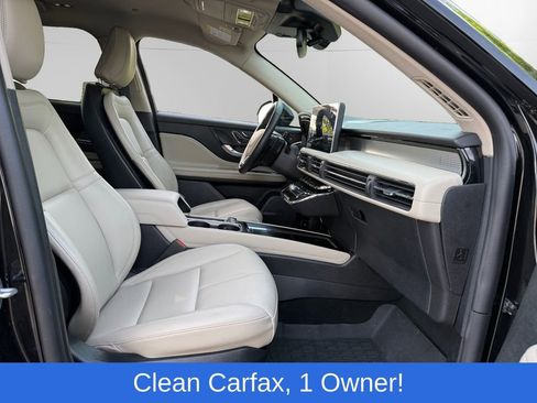 Used 2025 Lincoln Corsair AWD image 14