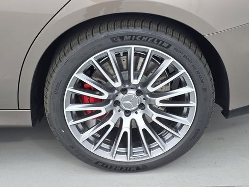 New 2026 Mercedes-Benz E 53 AMG e 4MATIC Sedan image 32