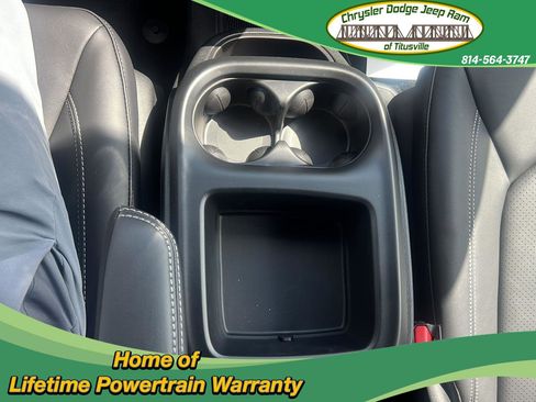 New 2026 Chrysler Pacifica Select image 32