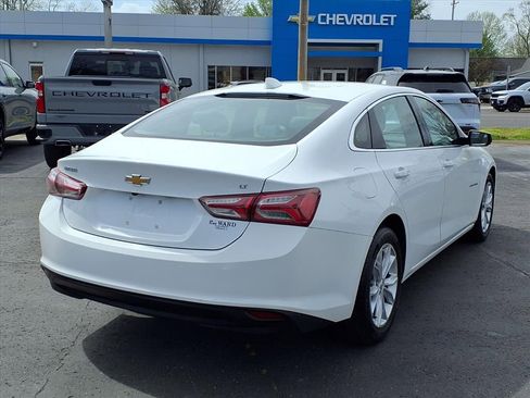 Used 2022 Chevrolet Malibu LT image 4