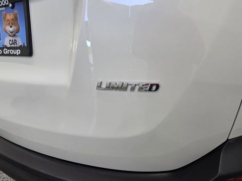 Used 2015 Toyota RAV4 Limited image 6