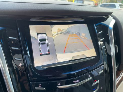 Used 2015 Cadillac Escalade ESV Premium image 15