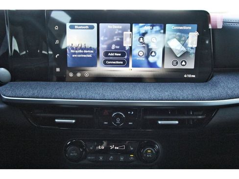 New 2026 Nissan Kicks SV w/ SV Premium Package image 17