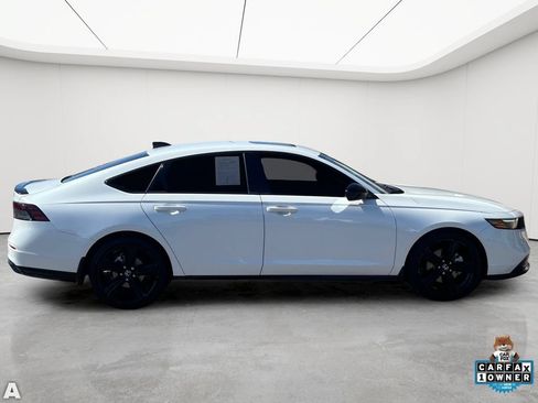 Used 2025 Honda Accord Sport image 6