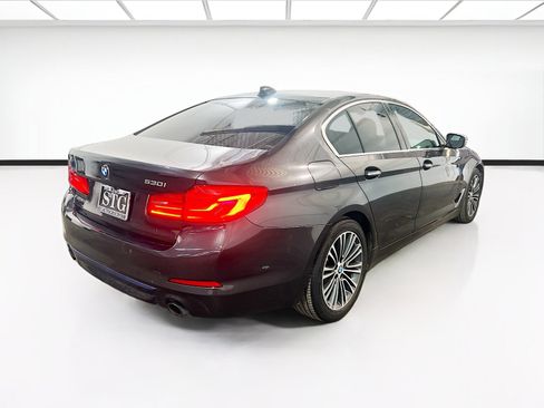 Used 2018 BMW 530i image 4