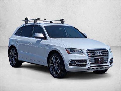 Used 2016 Audi SQ5 Premium Plus w/ Technology Package AWD/4WD image 3