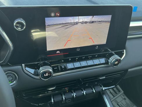 New 2026 GMC Canyon Elevation w/ Convenience Package image 19