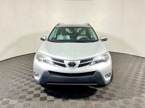 Used 2014 Toyota RAV4 Limited w/ Technology Package AWD/4WD image 9