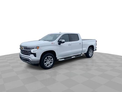 Certified 2025 Chevrolet Silverado 1500 LTZ AWD/4WD image 4