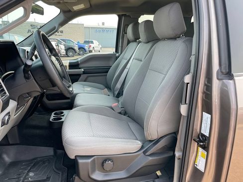 Used 2018 Ford F150 XLT w/ Trailer Tow Package AWD/4WD image 8