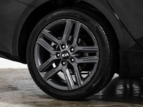 Used 2021 Kia Forte GT-Line image 52