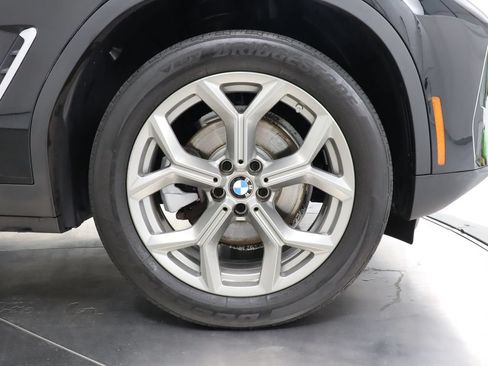 Used 2023 BMW X4 xDrive30i w/ Premium Package AWD/4WD image 42