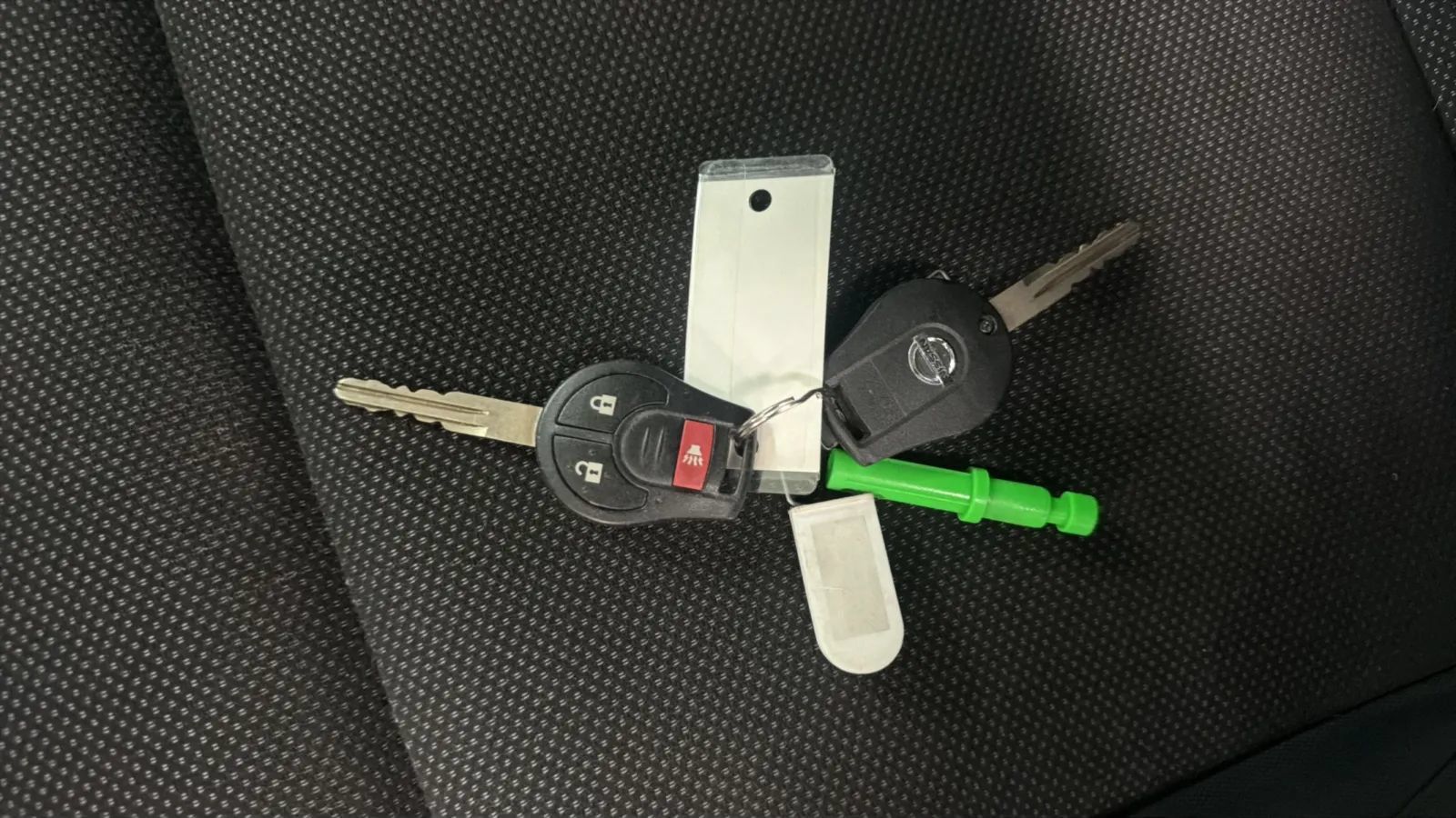 Used 2013 Nissan Juke S FWD image 22