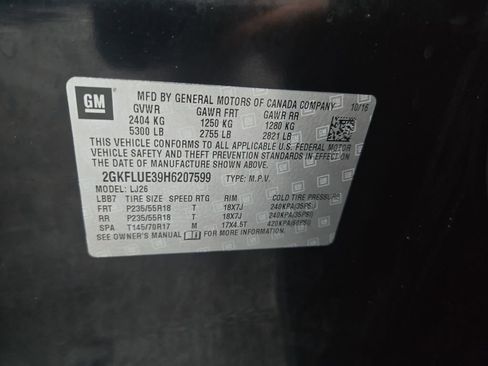 Used 2017 GMC Terrain SLT w/ Open Road Package image 32