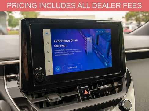 Used 2026 Toyota Corolla SE FWD image 12
