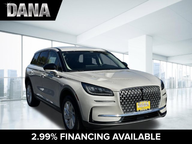 Certified 2023 Lincoln Corsair AWD image 1