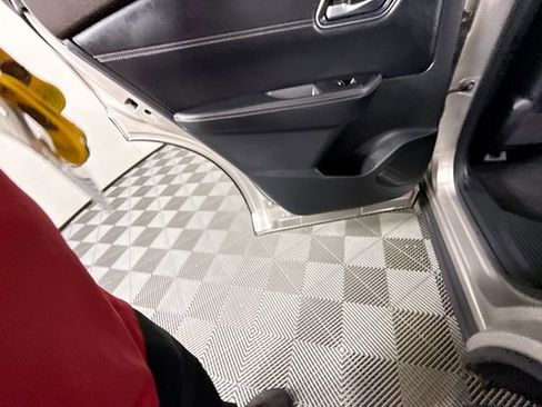 Certified 2023 Nissan Rogue Platinum w/ Platinum Premium Package image 10