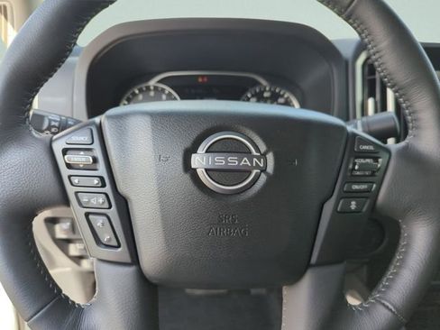 Certified 2025 Nissan Frontier SV w/ SV Convenience Package RWD image 42