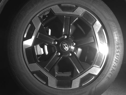 Used 2025 Hyundai Santa Fe SEL image 12