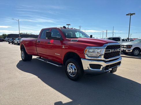Used 2021 RAM 3500 Tradesman AWD/4WD image 3