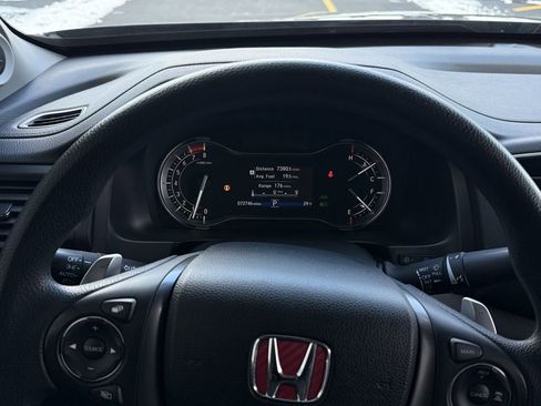 Used 2022 Honda Ridgeline Sport image 14