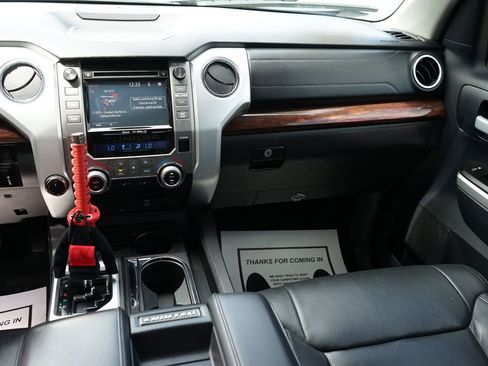 Used 2016 Toyota Tundra Limited w/ Limited Premium Package AWD/4WD image 12