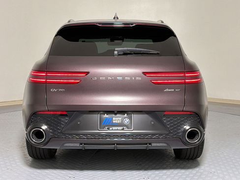 Used 2023 Genesis GV70 3.5T Sport w/ Sport Prestige Package AWD/4WD image 9