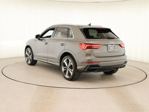 Used 2020 Audi Q3 2.0T Premium Plus w/ Premium Plus Package image 4