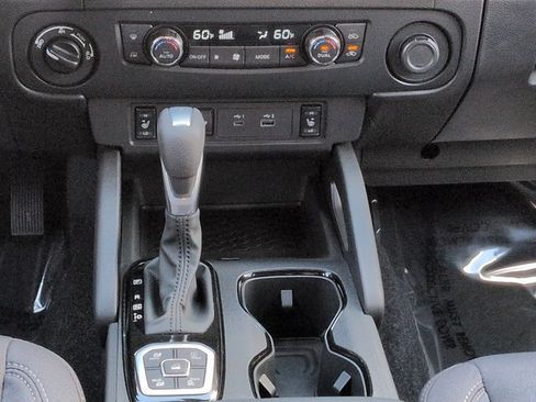 Used 2026 Nissan Frontier SV w/ SV Convenience Package AWD/4WD image 20