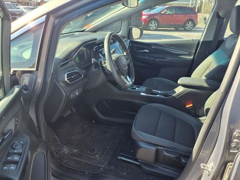 Used 2023 Chevrolet Bolt LT image 23