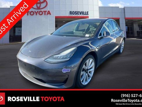 Used 2018 Tesla Model 3 AWD/4WD image 1
