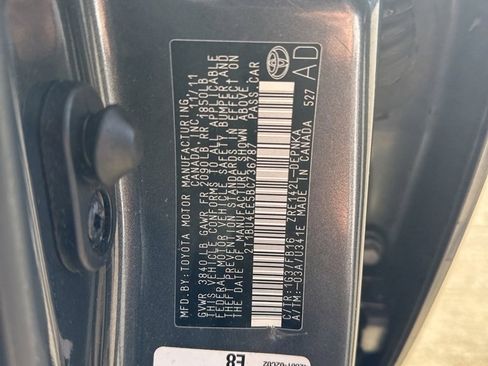 Used 2011 Toyota Corolla LE image 22