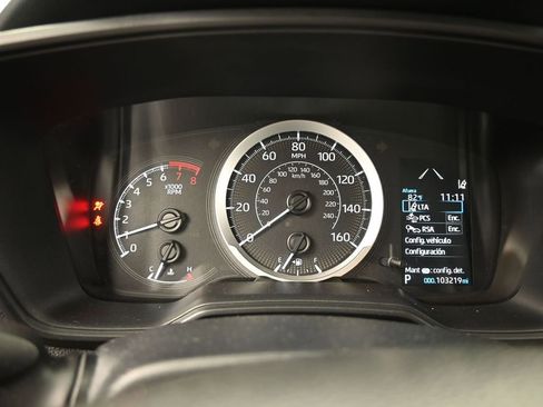 Used 2021 Toyota Corolla LE image 27