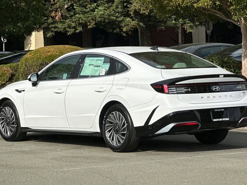 New 2025 Hyundai Sonata SEL image 6