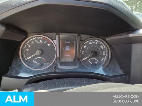 Used 2021 Toyota Tacoma TRD Sport w/ TRD Premium Sport Package AWD/4WD image 25