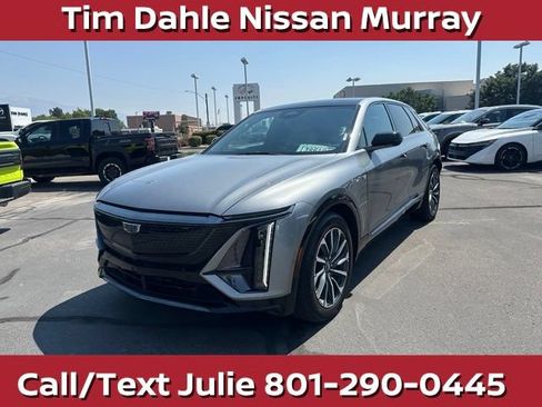 Used 2024 Cadillac Lyriq Sport w/ LPO, Floor Liner Package AWD/4WD image 5